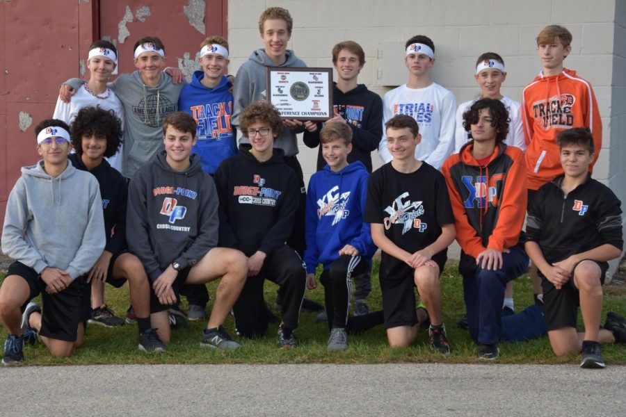 Dodge-Point+Cross+Country+takes+Conference+Title