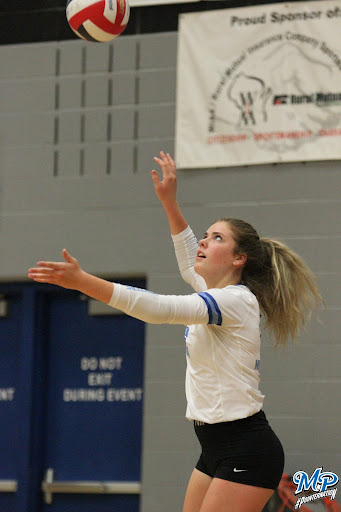 Varsity Volleyball Take 2nd at Iowa - Grant Tournament 