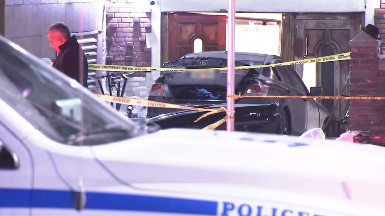 Car Rams Chabad-Lubavitch World Headquarters in Brooklyn, NYPD Probes Possible Hate Crime