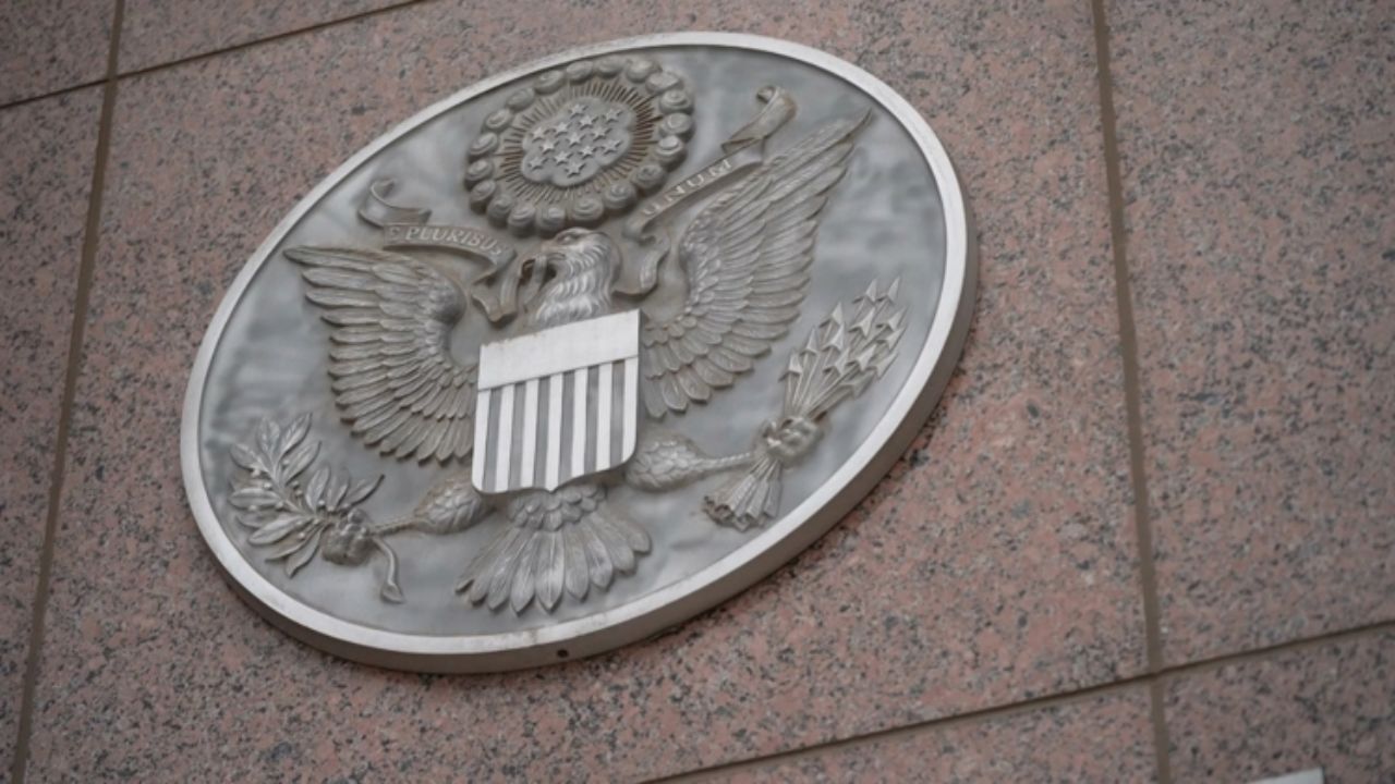 Dallas Man Sentenced to 6½ Years in Prison for Armed Convenience Store Robberies