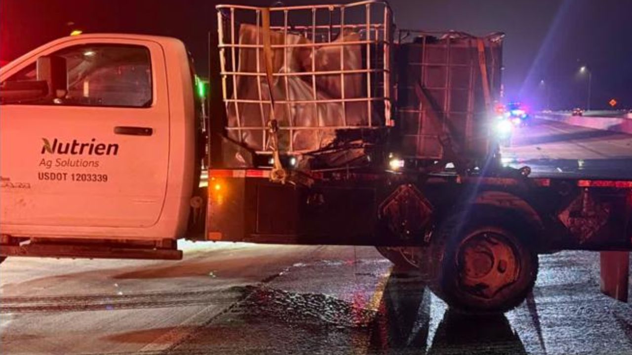 I-10 Westbound Closed in Orange After Hazardous Materials Spill From Crash