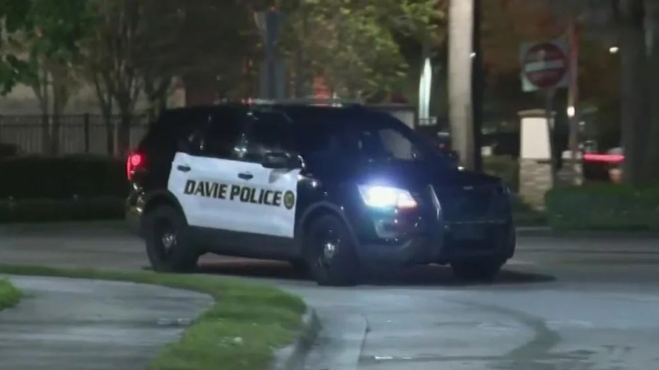 Davie Stabbing Investigation: Victim Hospitalized With Life-Threatening Injuries, Suspect Taken Into Custody