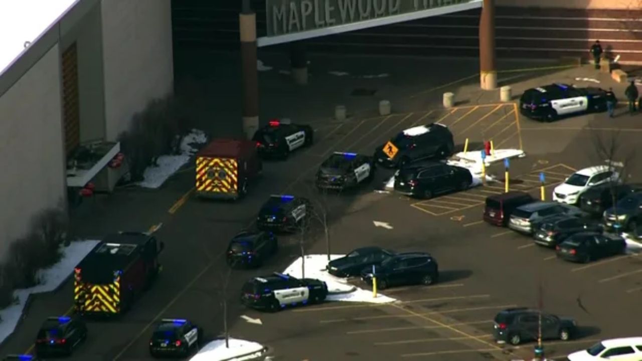 Man Shot at Maplewood Mall in Minnesota; Police Search for Suspect After Afternoon Fight