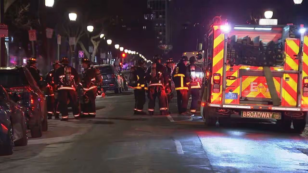 Manhole Explosions Shut Down Newbury Street in Boston, Buildings Evacuated