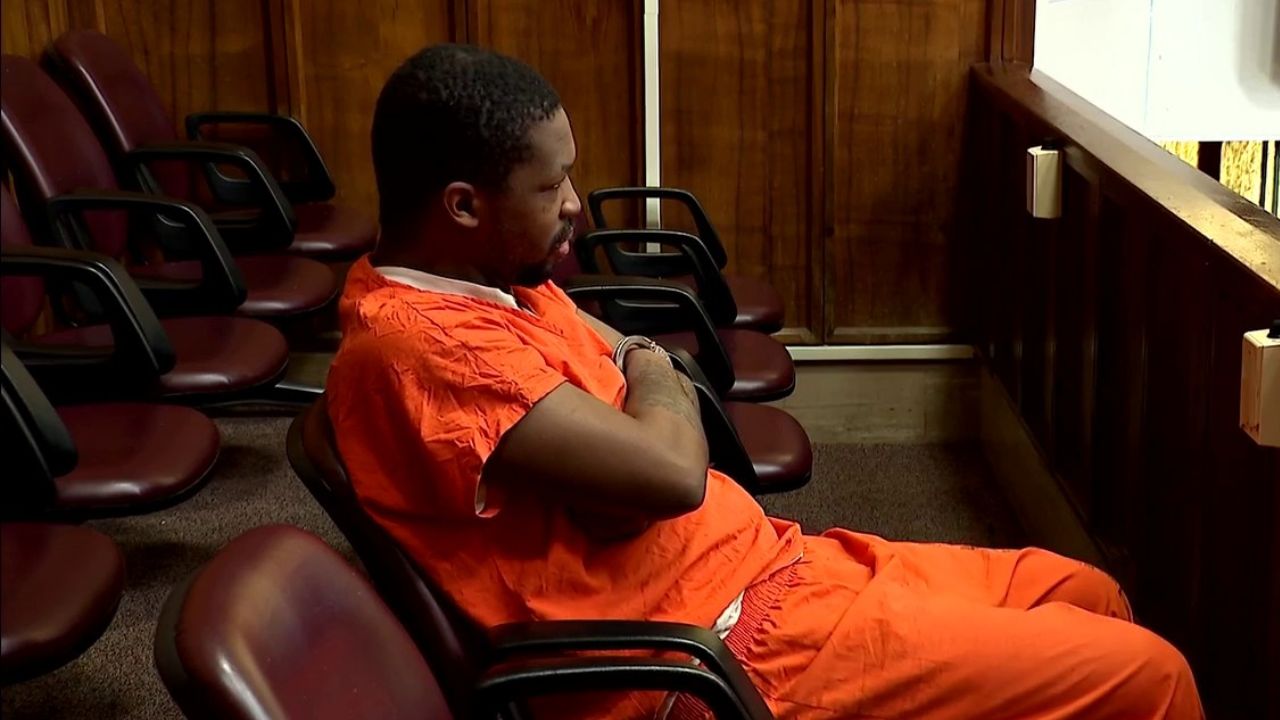 Paramedic Describes Final Moments of 10-Year-Old Shot in Miami-Dade Nail Salon Robbery