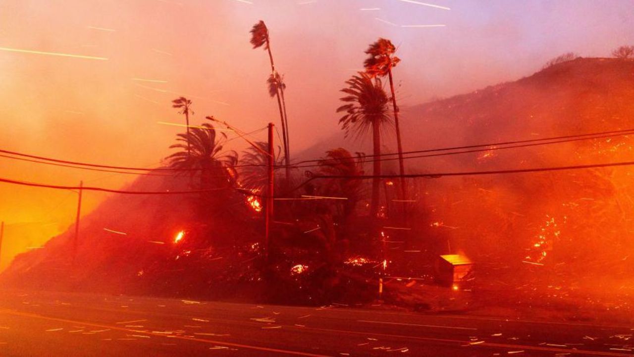 Damaging Santa Ana Winds to Bring 70 MPH Gusts, Travel Disruptions and Possible Snow Over Grapevine
