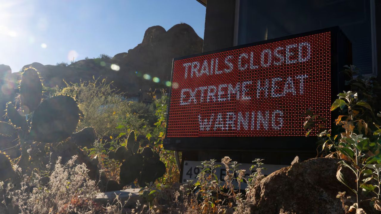 Las Vegas Heat Alert Record-Breaking Temperatures Surge Early, Raising Health Concerns