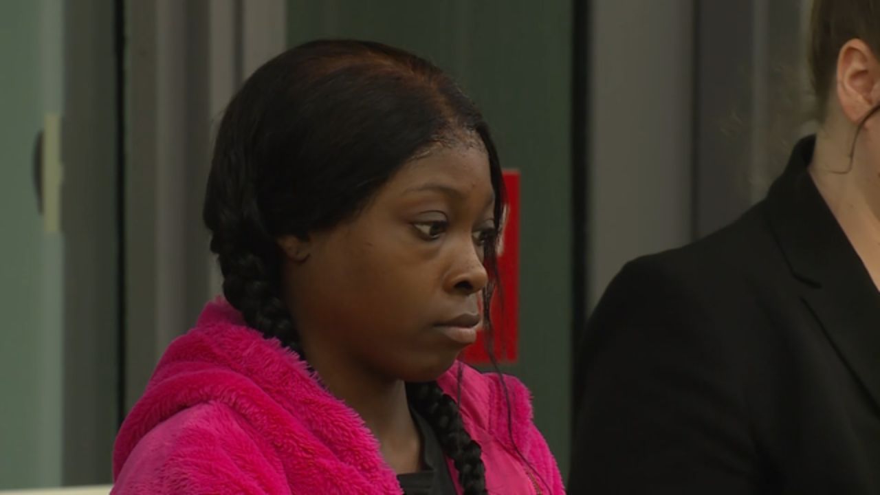 Mother Accused of Pouring Boiling Water on Child, Attempted to Hide Severe Burns