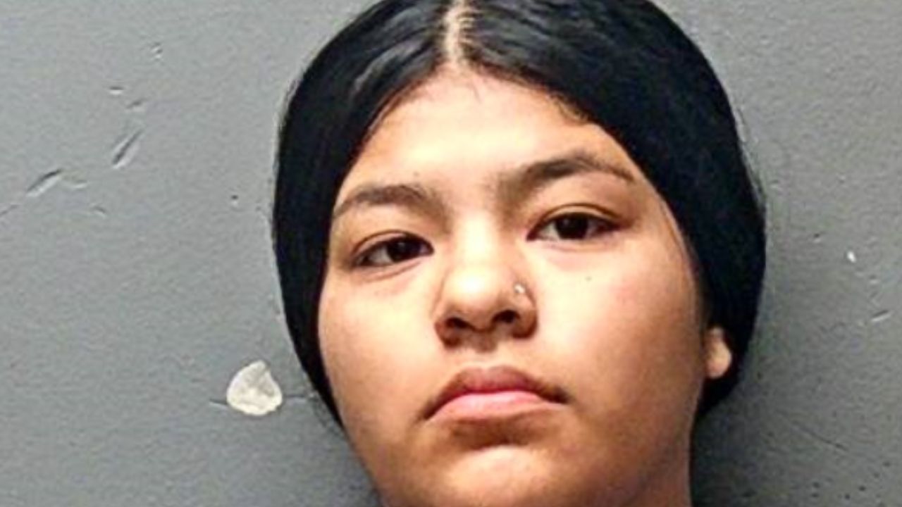 Teen Mom Arrested After 6-Month-Old Baby Dies Following Crash at Rock Island Street and Azle Avenue