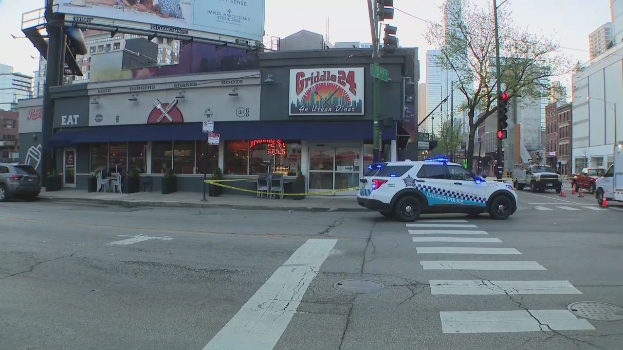 Chicago Police Issue Alert Masked Robbery Crew Targeting Late-Night Diners Across North and West Sides