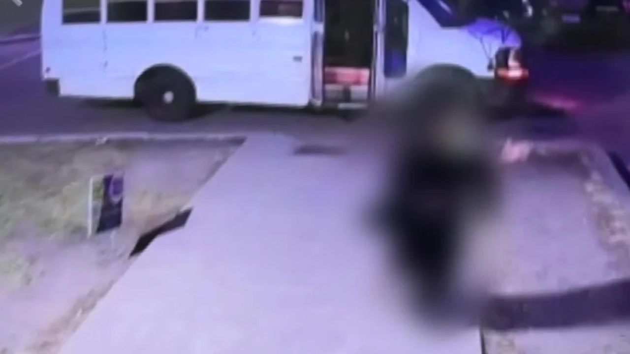 Shocking Minneapolis Carjacking Thieves Abandon Infant in Dark Alley After Realizing Kidnapping Error