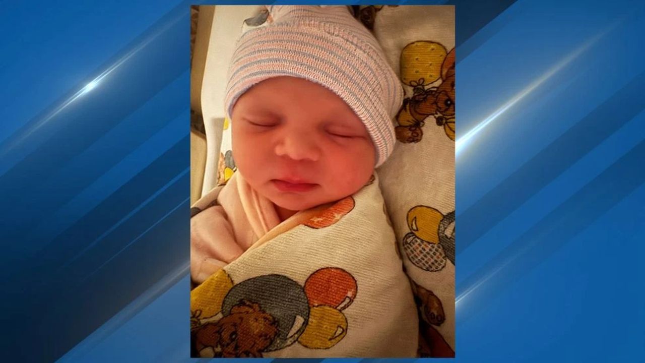 Sky-High Miracle Baby Girl Born on Delta Flight to Portland Minutes Before Touchdown