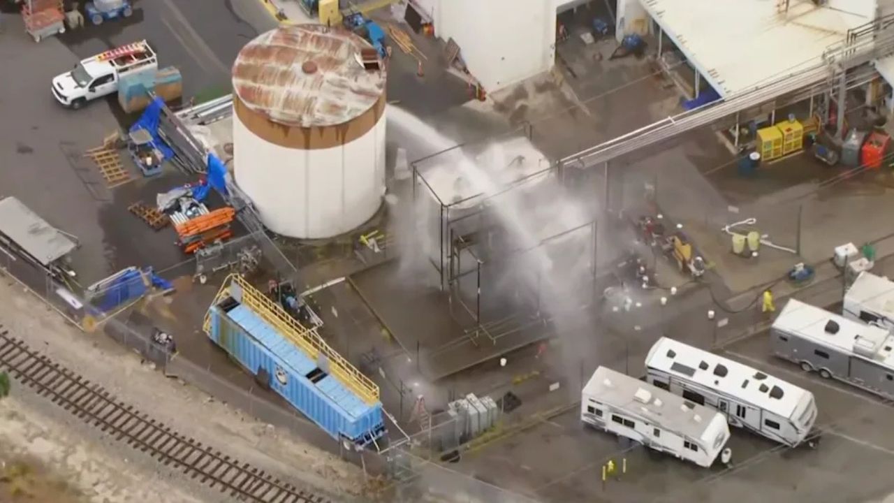 California Community Evacuated as Massive Chemical Tank Threatens to “Blow Up,” Officials Warn