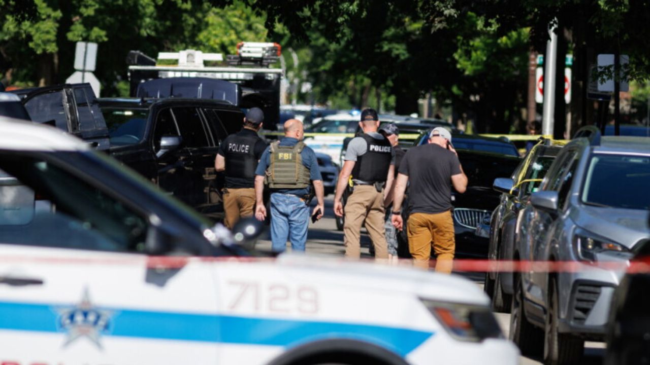 FBI Agent Involved In Fatal Chicago Shooting Near Garfield Park