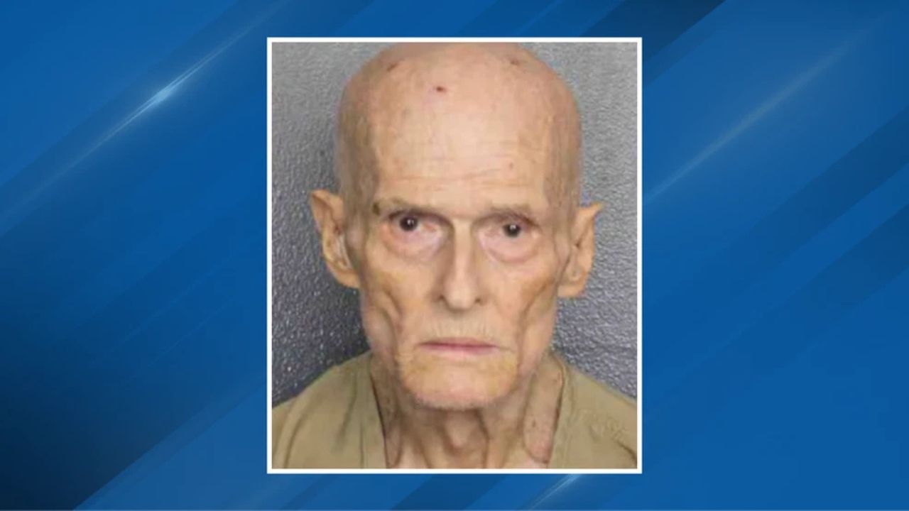 Florida Man, 79, Arrested After Allegedly Roaming Apartment Complex in Thong and Exposing Himself