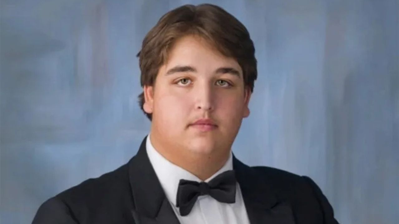 High School Senior Killed on Way to Graduation Practice as Community Left Heartbroken by Sudden Loss