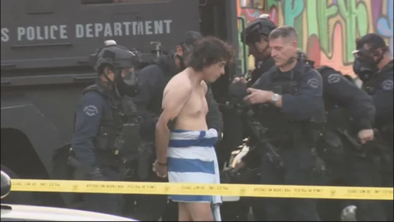 Man Hunt Underway After Sword Attack In Venice; Suspect At Large
