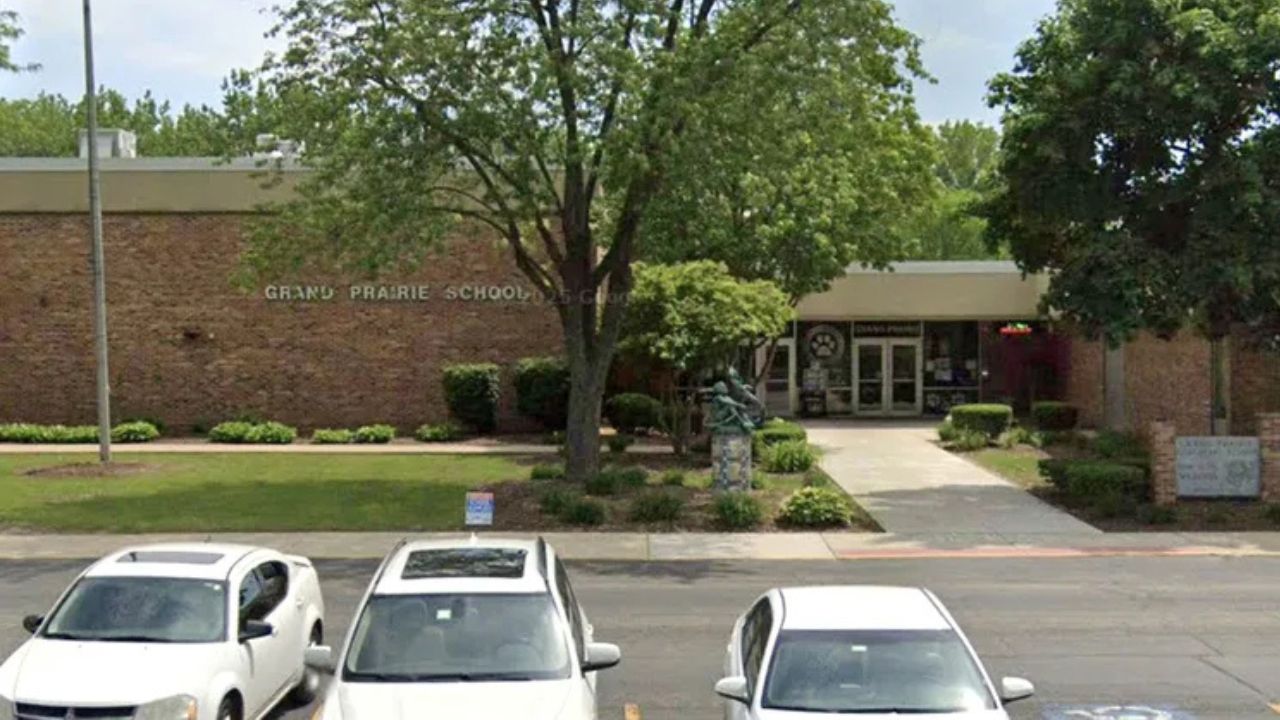 Relative Tackles Teen Allegedly Headed to Elementary School Shooting on Final Day of Classes, Police Say
