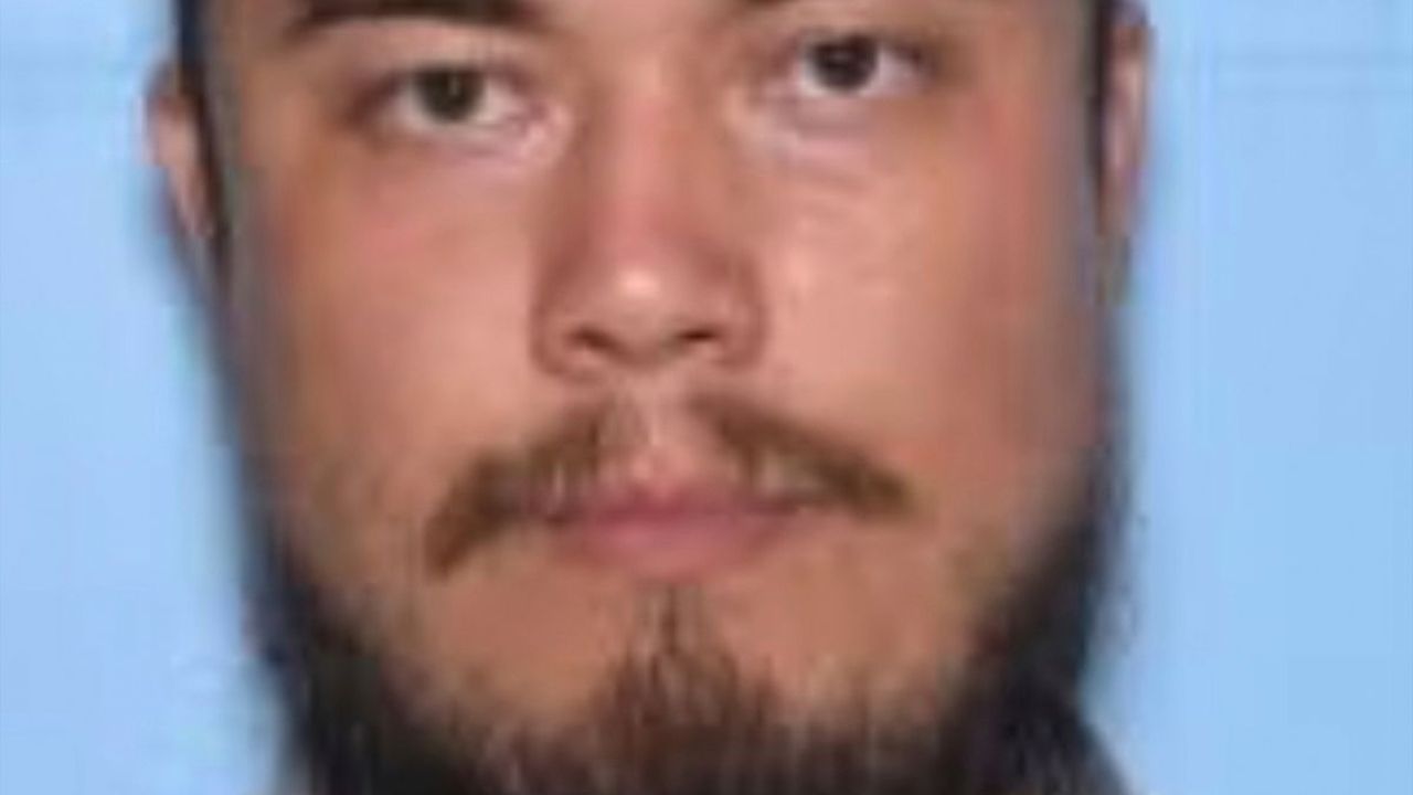 Suspect Arrested In Cave After Triple Homicide On Big Island