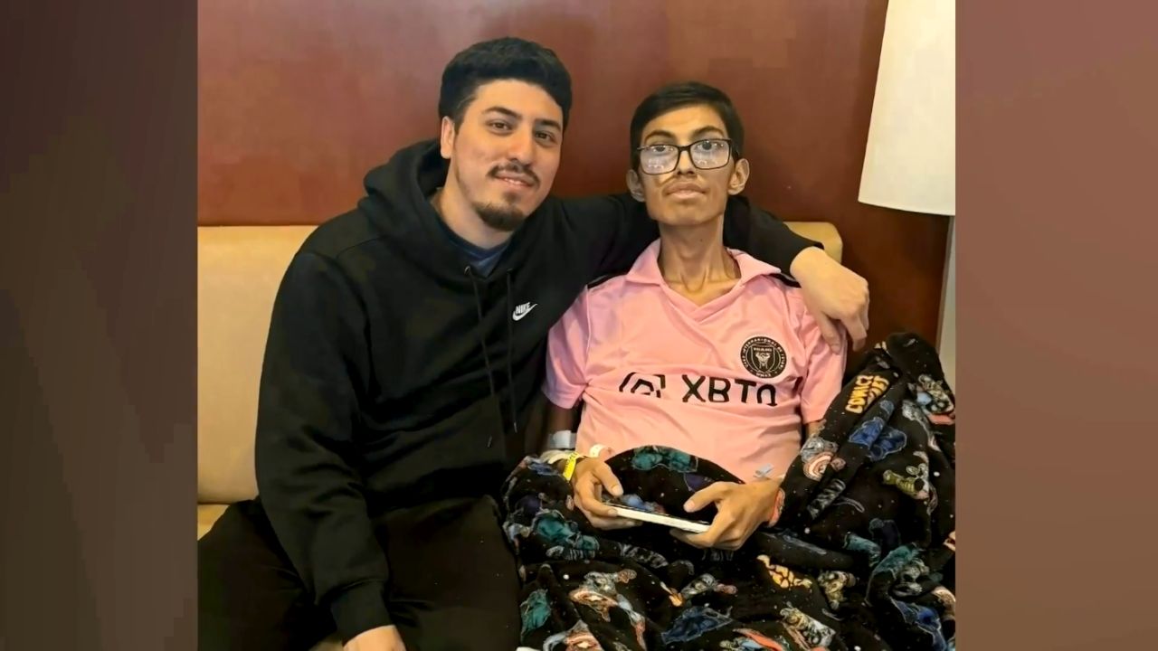 Terminally Ill Chicago Teen Makes Final Plea To See Detained Parents