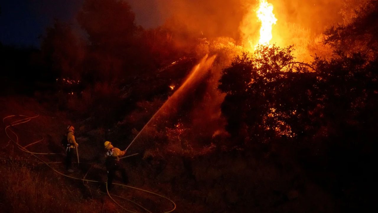 Three Wildfires Burn Thousands Of Acres In Southern California