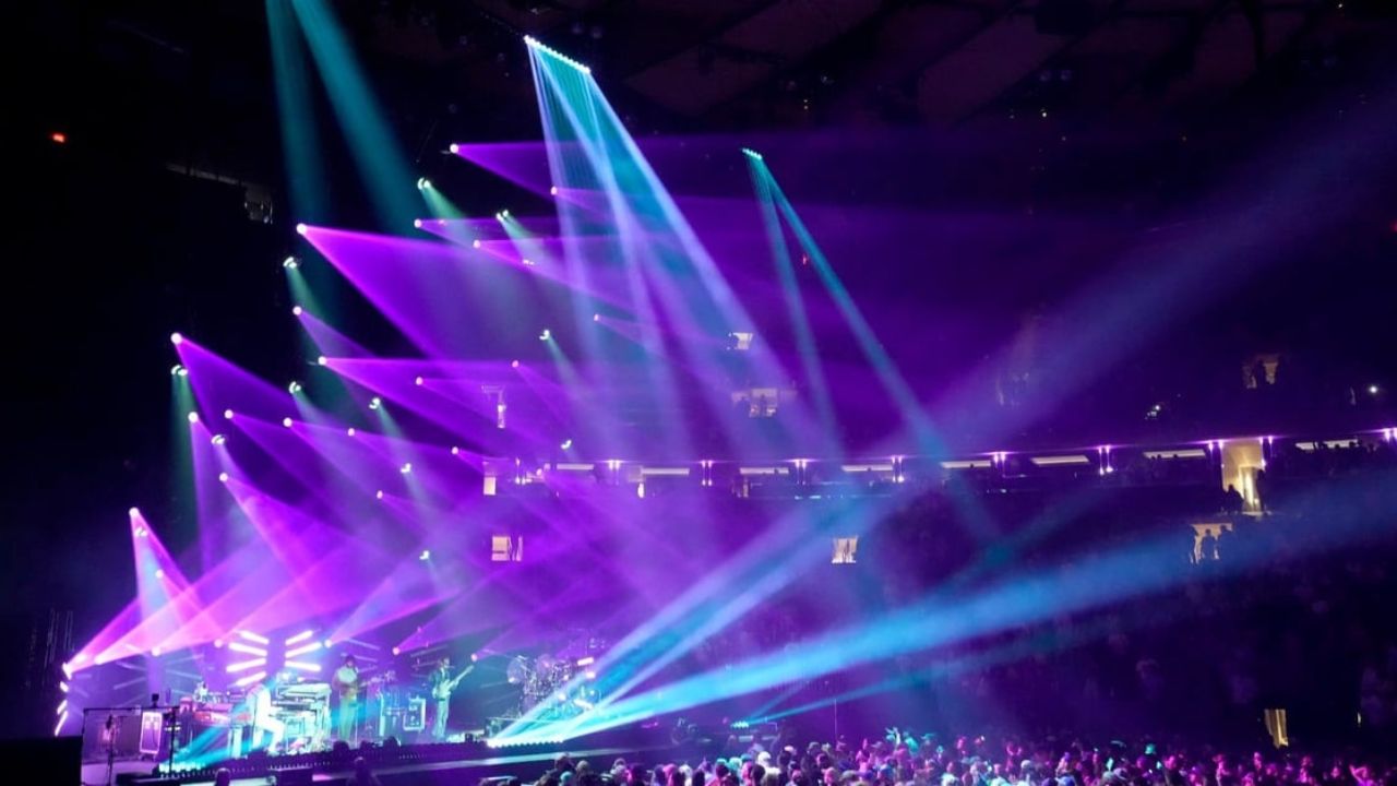 Concertgoer Dies After Tragic Balcony Fall At Madison Square Garden