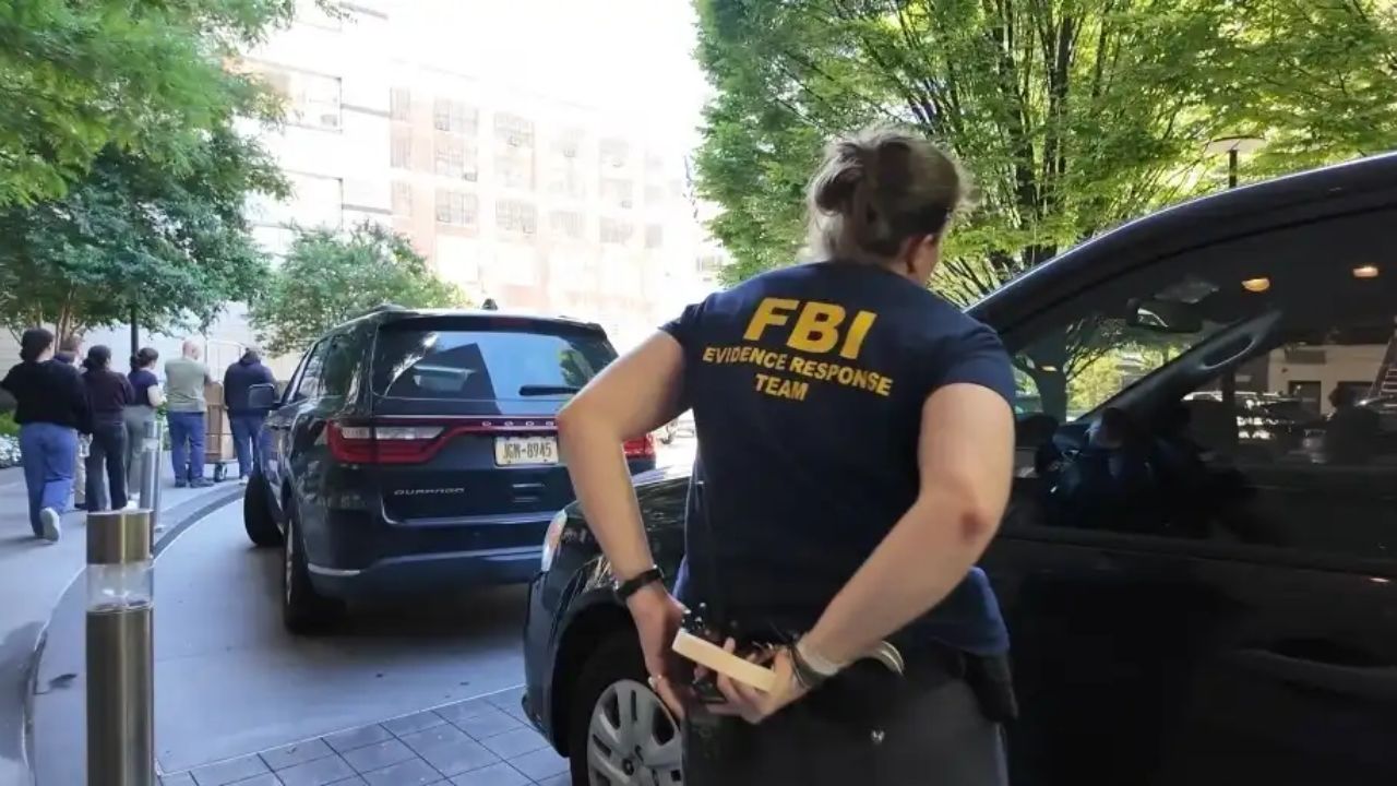 FBI And NYPD Raid Homes Of Top Police Officials