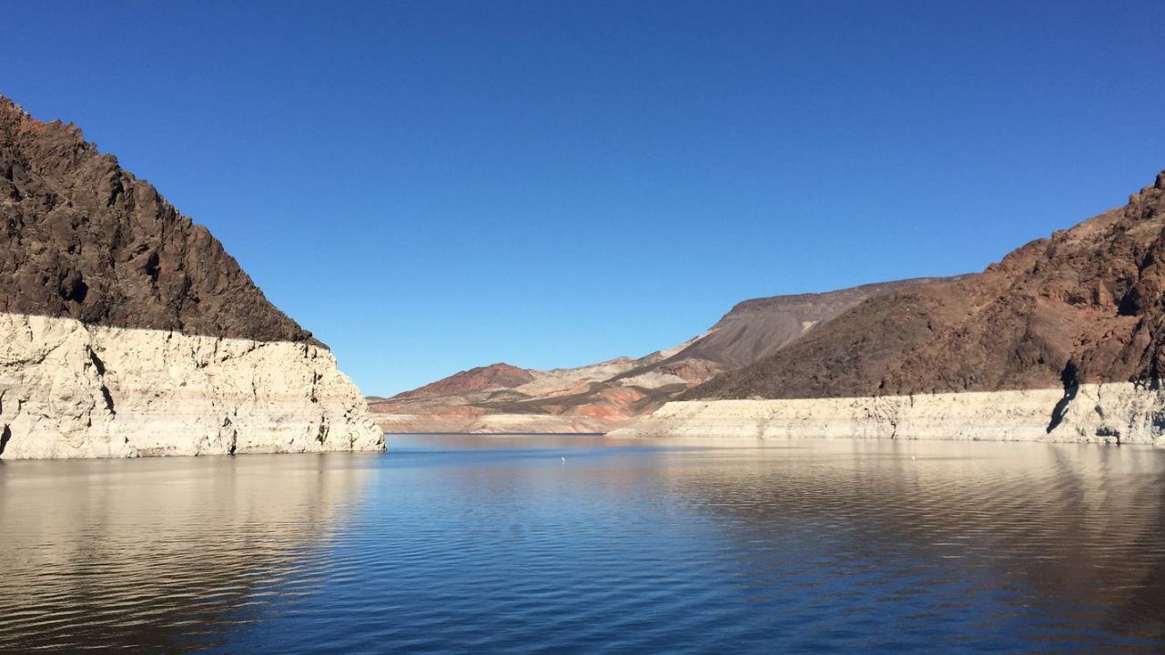 Good Samaritan Missing After Rescuing Swimmer At Lake Mead