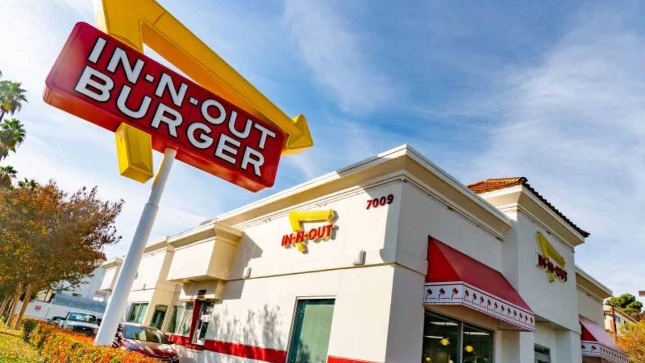 Massive In-N-Out Burger Flagship Opens On Las Vegas Strip