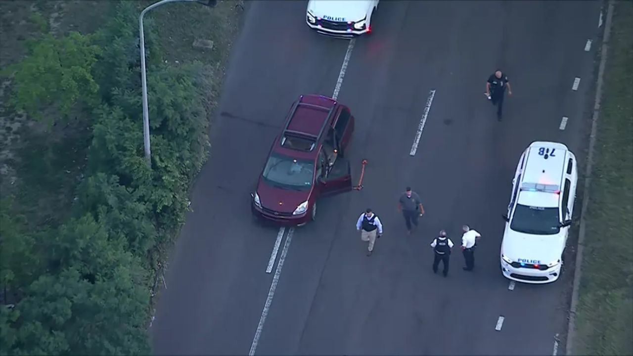 Philadelphia Man Steals Running Minivan With Baby Inside