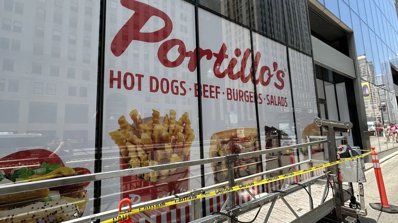 Portillo’s is Coming to Michigan Avenue — But Not in the Way Chicago Fans Expect