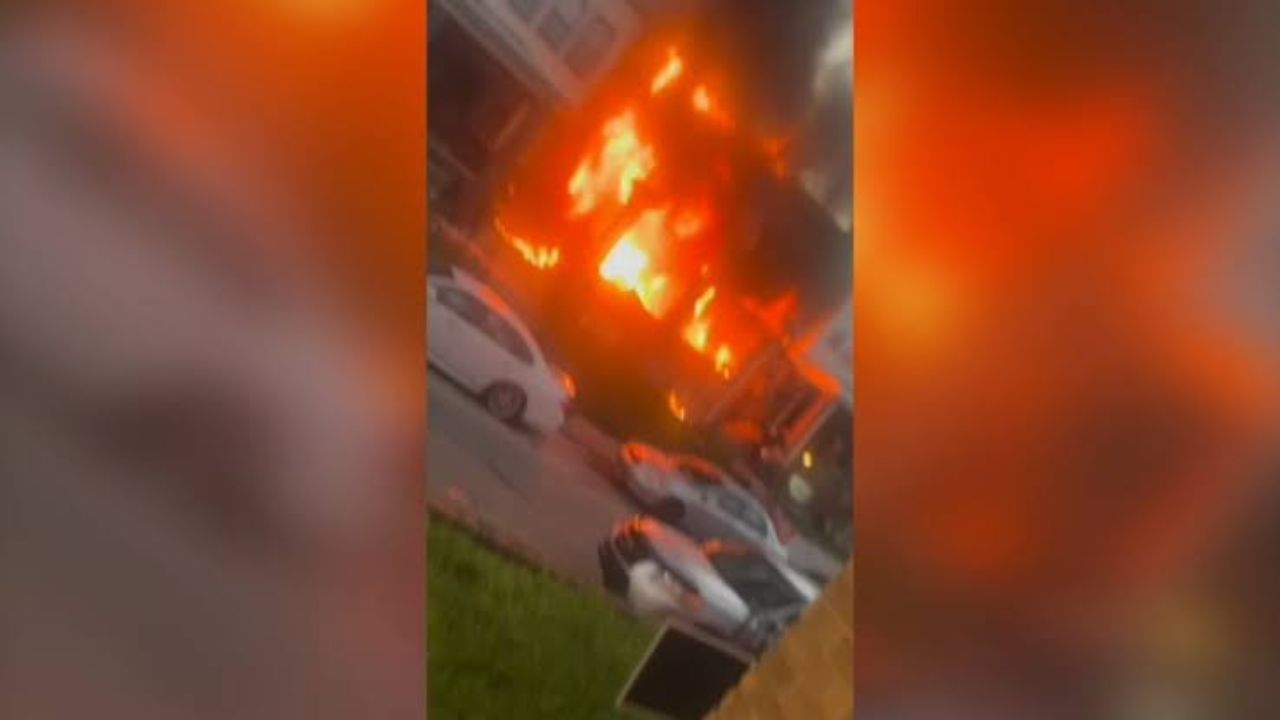 South Philadelphia House Fire Leaves Woman Dead, Child Critical