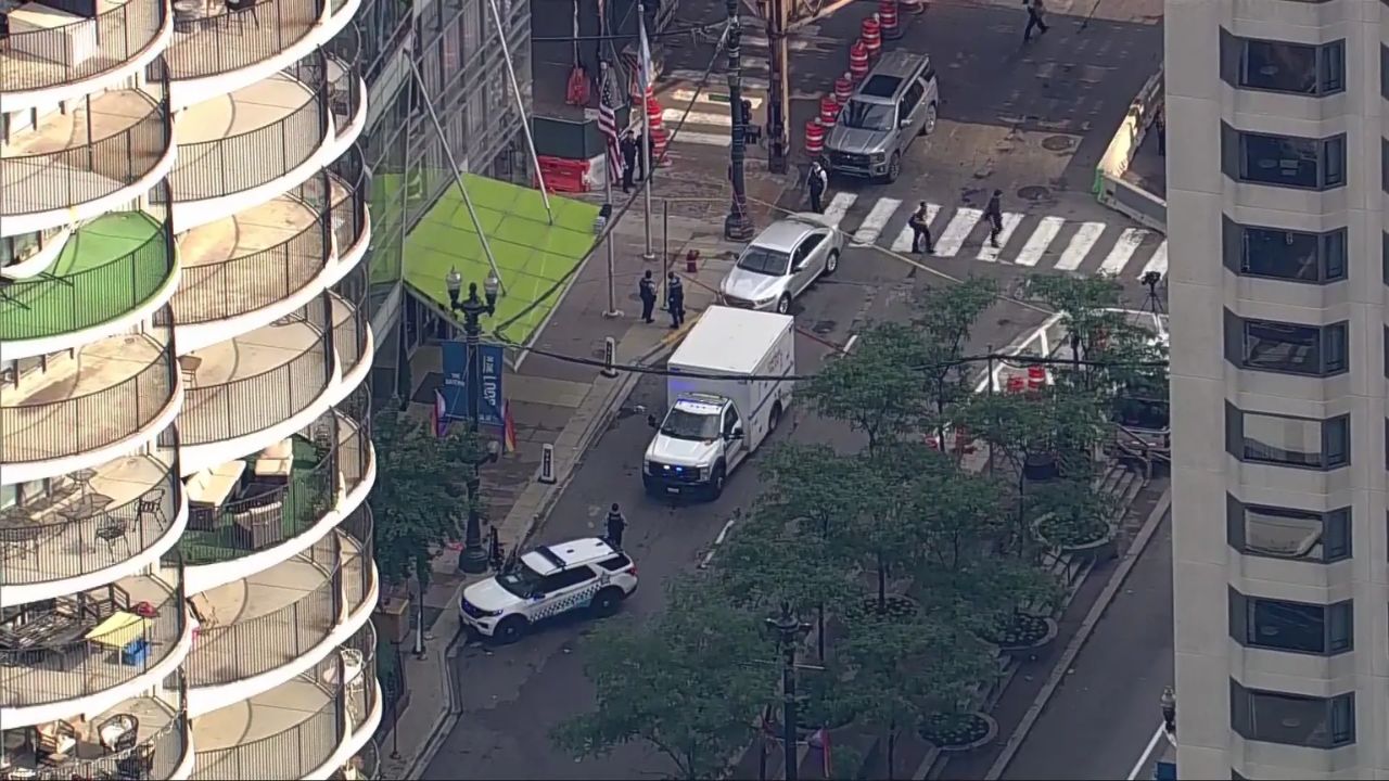 Three Hospitalized Following Daytime Stabbing In Chicago Loop