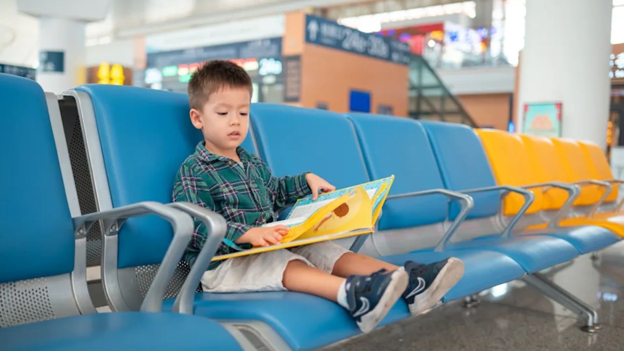 Former Flight Attendant Claims Family Pre-Boarding Is A Trap