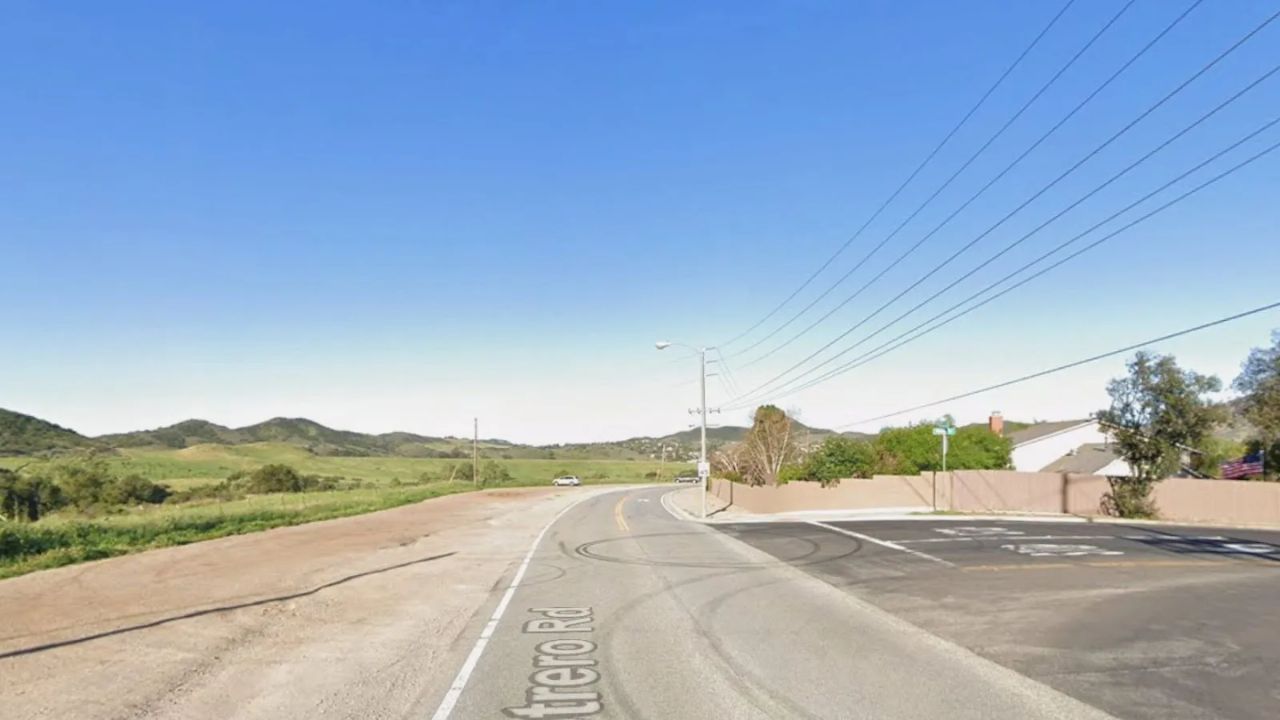 Teen Hospitalized After Major Thousand Oaks Pedestrian Crash